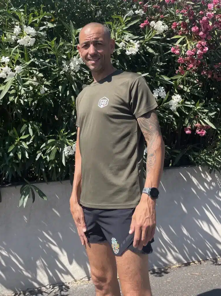 Short Running Team Loup